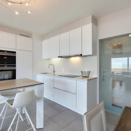 Lecomte Апартаменты Остенде