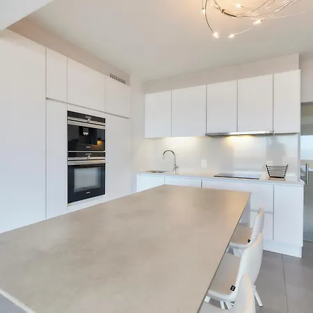 Lecomte Остенде